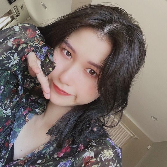 Meet your Posher, Van - Picture 1 of 1